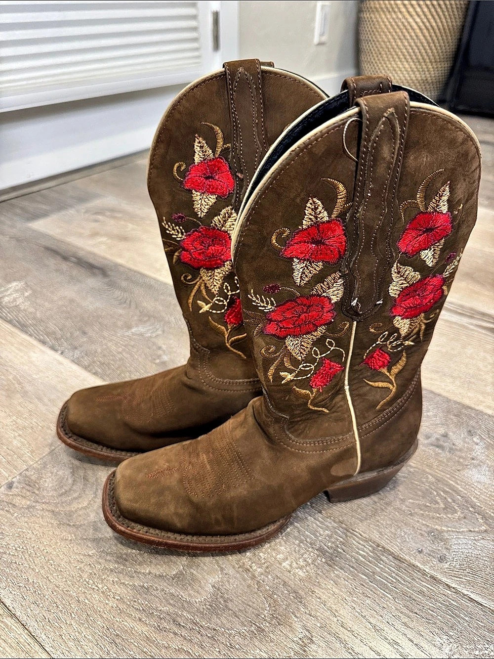 El General 3043 1820 Floral Embroidered Heeled Cowboy Boots US 6 B